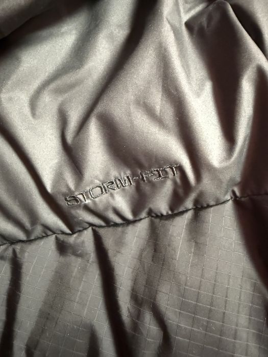 Яке Nike Storm-Fit