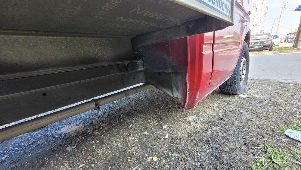 Бус с падащ борд, VW LT 35