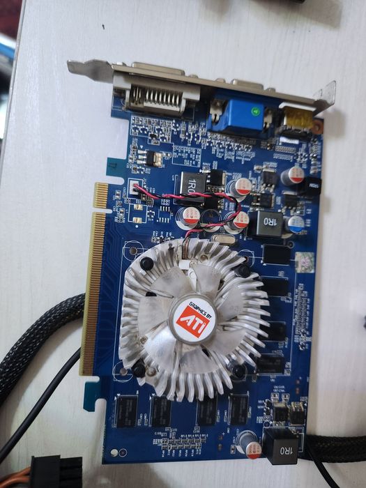 ВИДЕОКАРТЫ GT220 1 GB 128BIT /Есть доставка