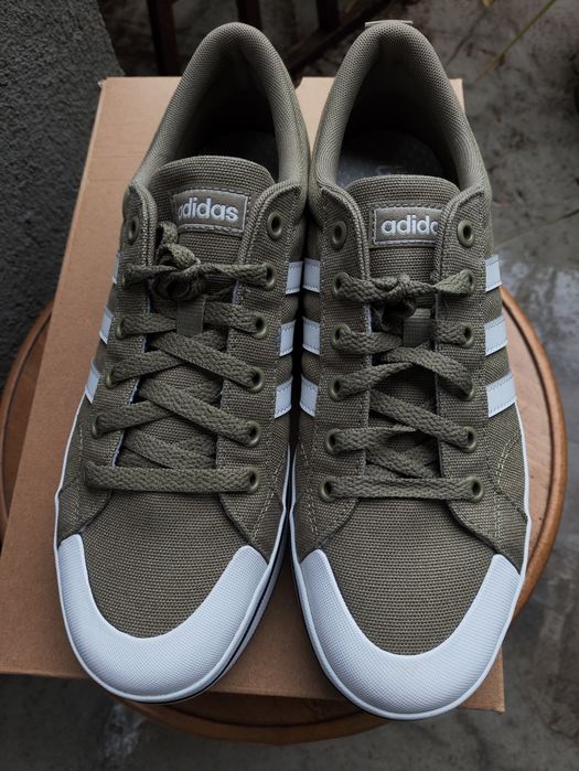 Маратонки - Adidas Bravada