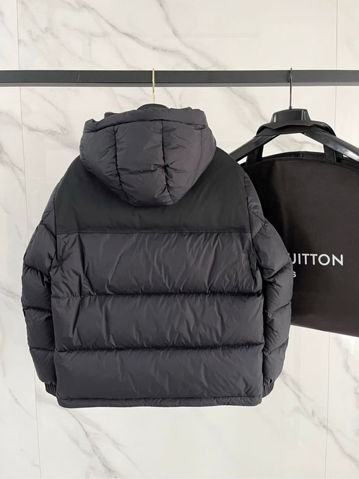 Geaca Louis Vuitton , calitate premium , pe comanda , noua , XL