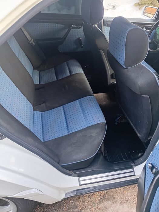 Продам Mercedes C180