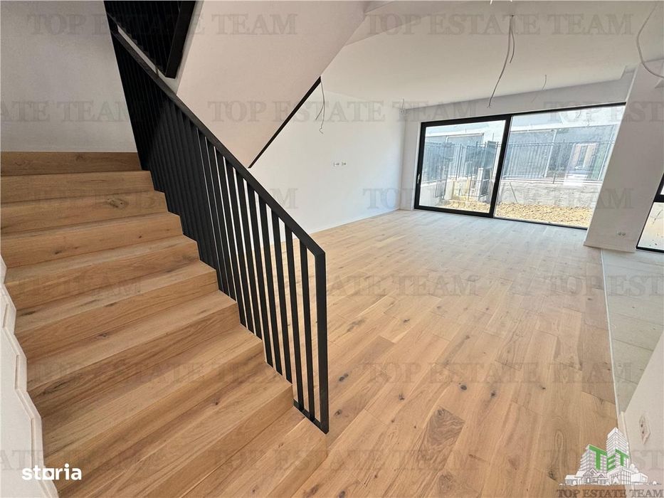 Vila de vanzare in Pipera, Nordul Bucurestiului | Curte privata, teras