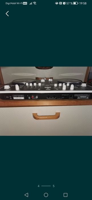 Expresor cafea DeLonghi Autentica.Simple Audio Room player.Vestax Spin