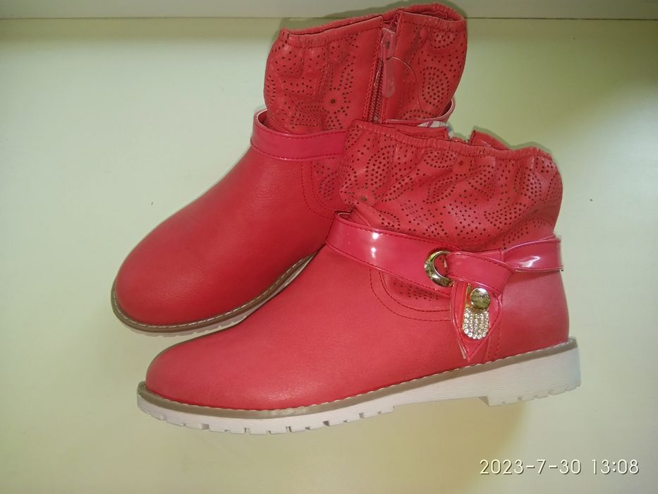 Сапожки на девочку 36 размера