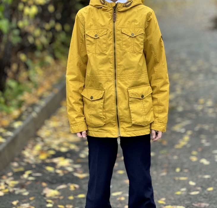 Демисезонная куртка