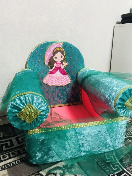 Продам дорба для девочки