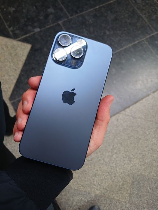 IPhone 15 pro max 512 gb