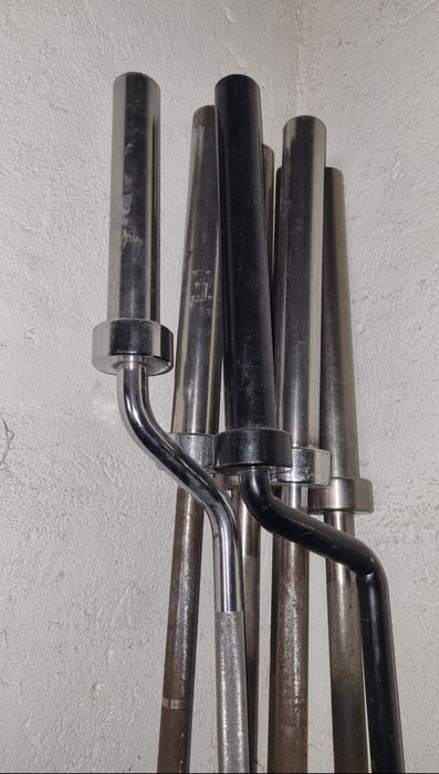 Presa umeri Hammer strength, banca fitness, bara olimpica