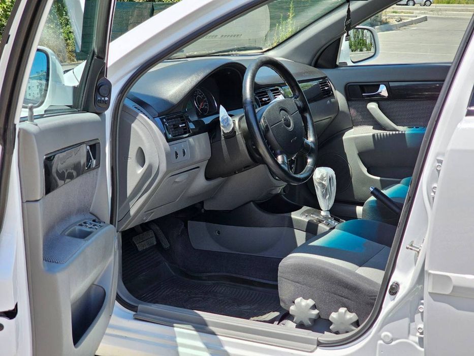 Gentra 3-Позиция Автомат элегант плюс фулл Авто Кредит Банк оркали !!!