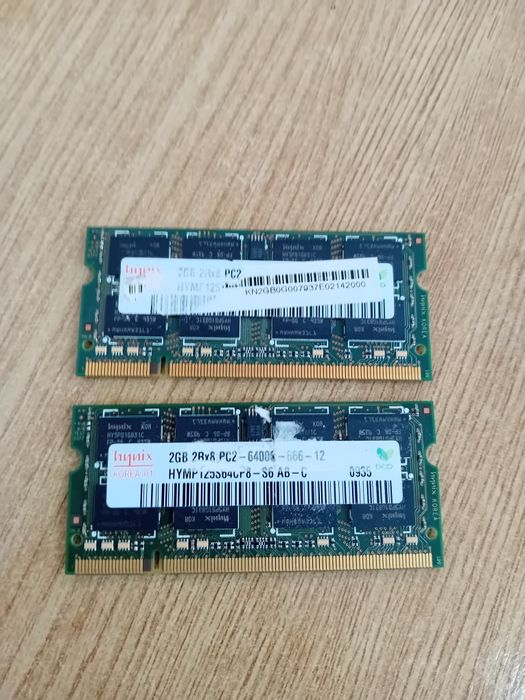 2 buc Memorii laptop a cate 2 Gb PC2.