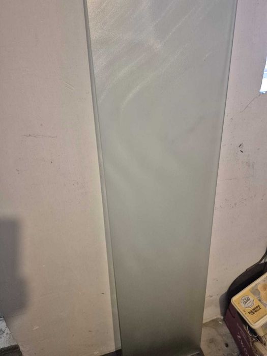 Geamuri striate pentru cabină de duș