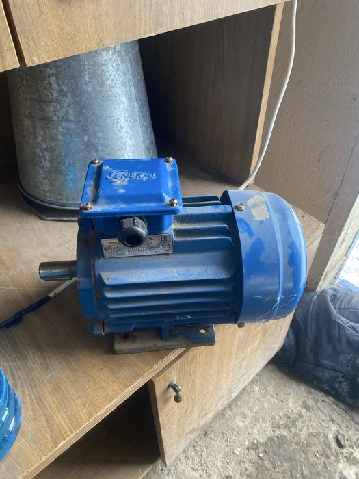 Электродвигатель