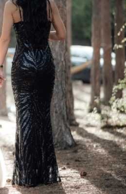 Елегантна рокля за специални поводи