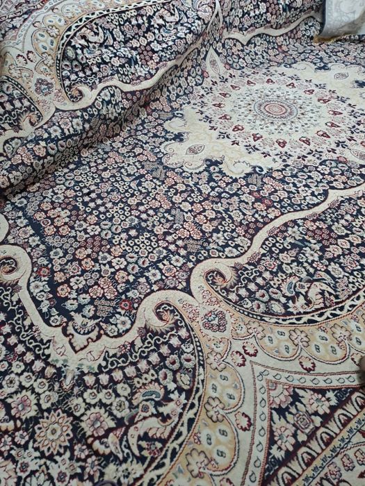 Ковер 20000 тг. 3*5 размер