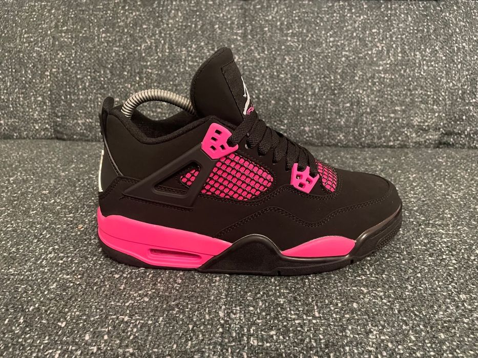 Încălțăminte NIKE Air Jordan Retro 4 nr 37  și 39