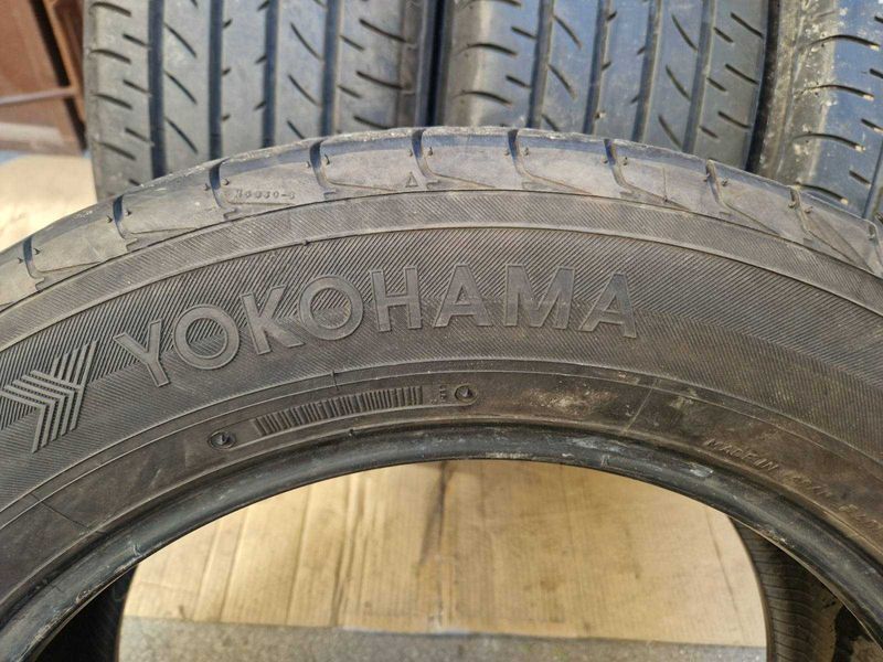 4 Yokohama R18 225/60
летни гуми 
DOT1818