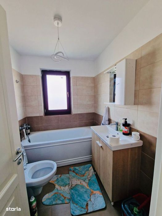 OPORTUNITATE DE INVESTIȚIE: Apartament cu 2 camere mobilat & utilat