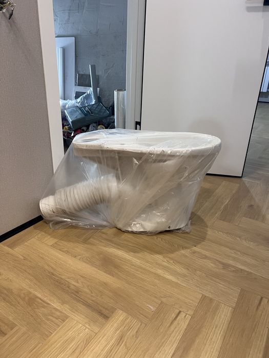 Козёл и унитаз в чистим виде