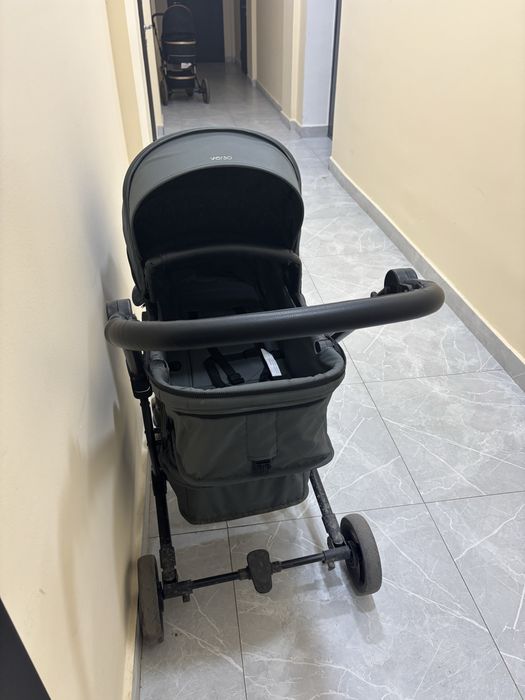 Коляска в отличном состоянии