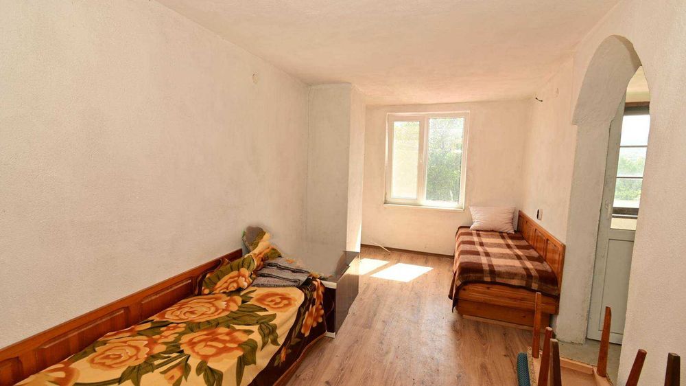 Продава се Къща в с. Студена, Област Перник - 357 кв.м за 698 €/кв.м - Снимка #10