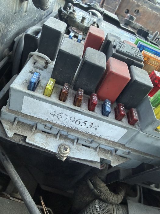 Фиат стило 1.6 103кс бензин 2001г-2003г  на части