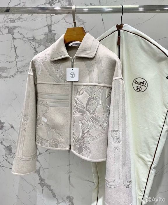 Уникално яке H.e.r.m.e.s