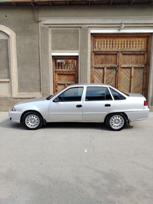 Arenda Nexia  120000