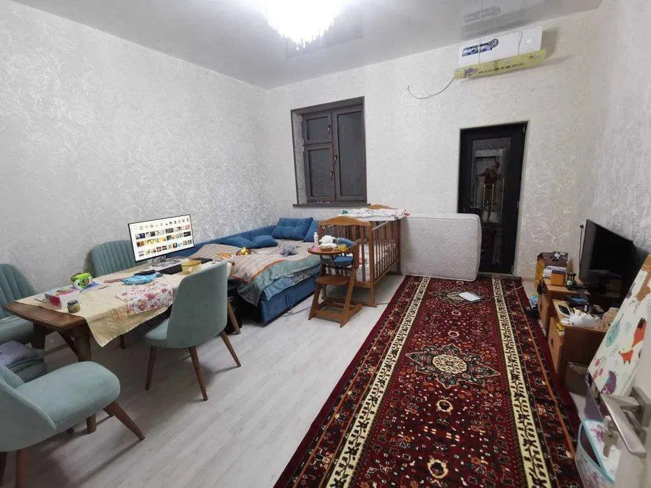 Продаётся двухэтажный коттедж в Мирабадском районе ор-р РЕПС 130,000$