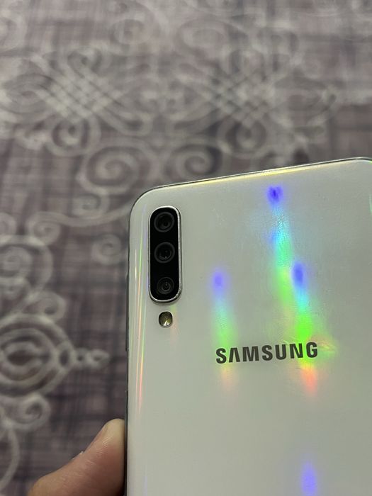 Samsung A50/Самсунг А50 на 64ГБ