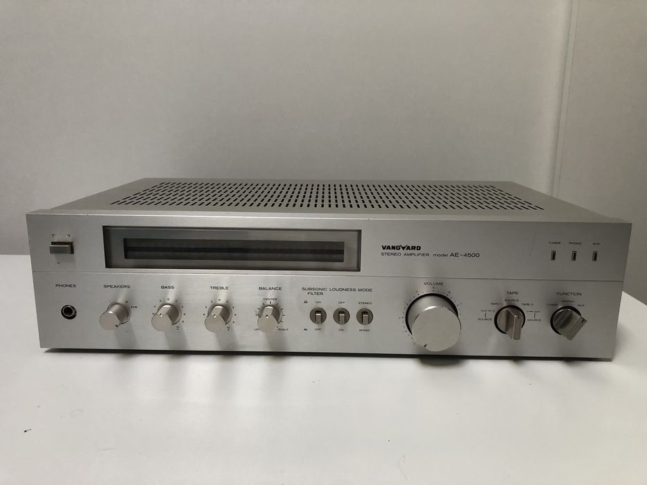 Vanguard AE 4500 / Hitachi HA 4500