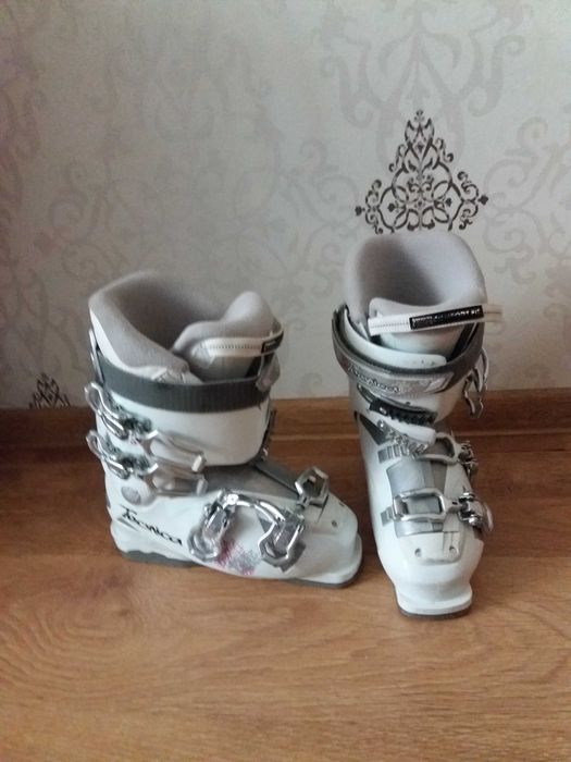 Горнолыжные ботинки TECNICA (Румыния)