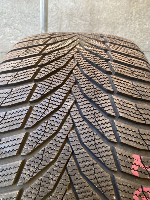 265/35/20 si 235/35/20