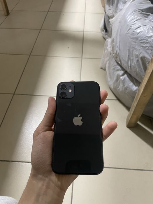 Продаётся Айфон 11