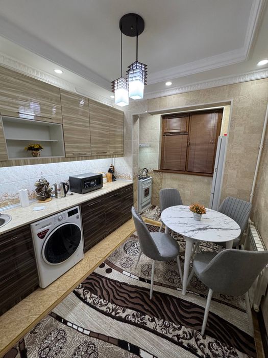 Аренда 2/4/9 метро Ойбек (ориентир Точка вкуса)