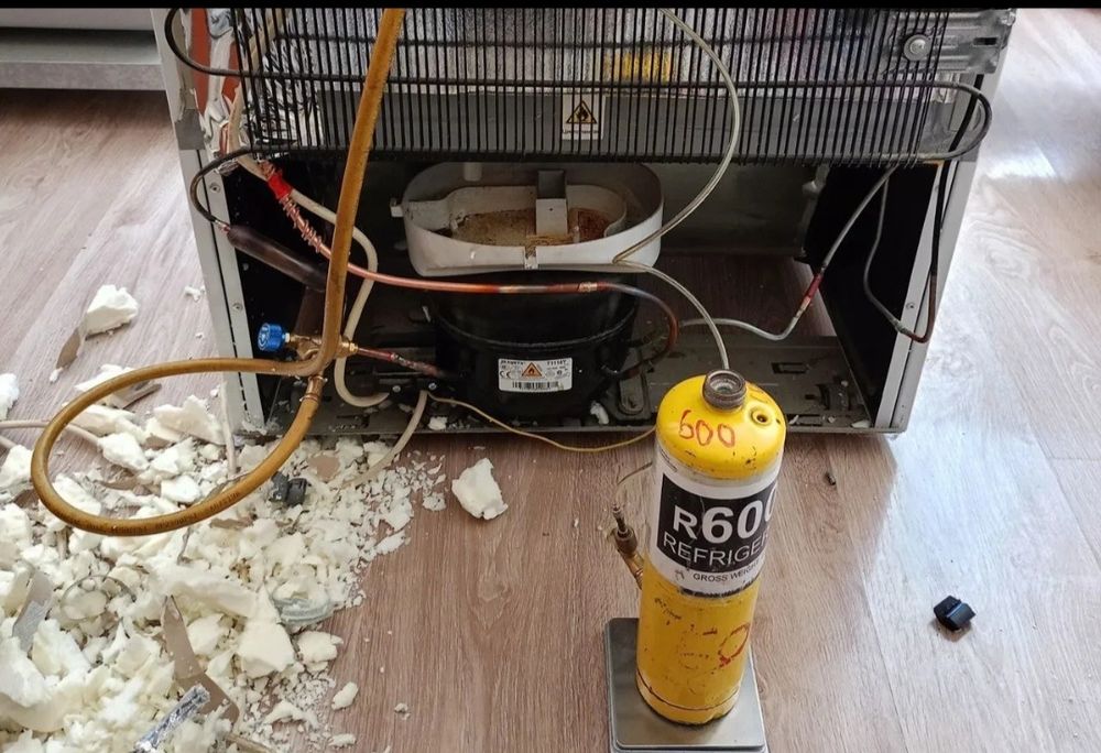 Ремонт холодильников и морозильников