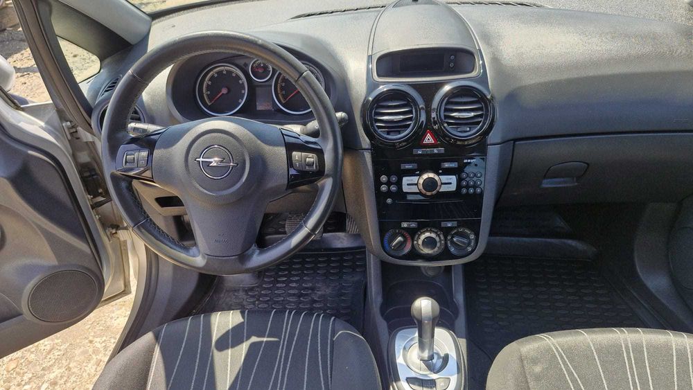 Opel Corsa motor 1.2 Benzina Cutie Automata an 2010 Euro 5