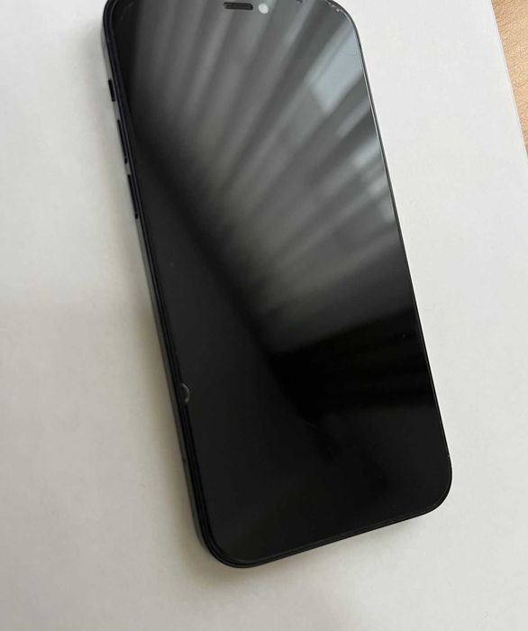 Продается Iphone 12 128 Gb в отличном состоянии