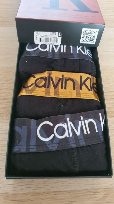 Set 3 boxeri Calvin Klein mărimea L la cutie