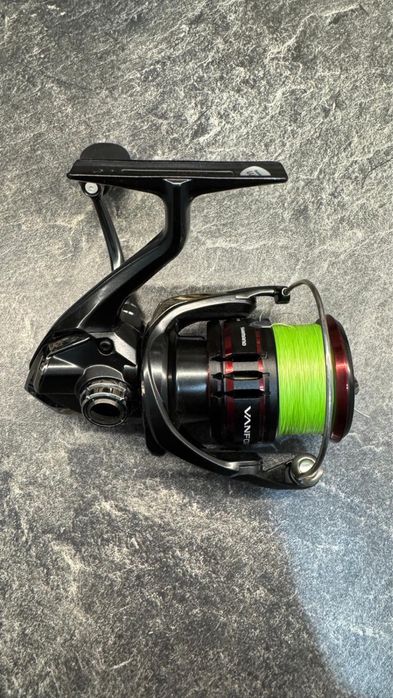 Mulineta Shimano Vanford 2500