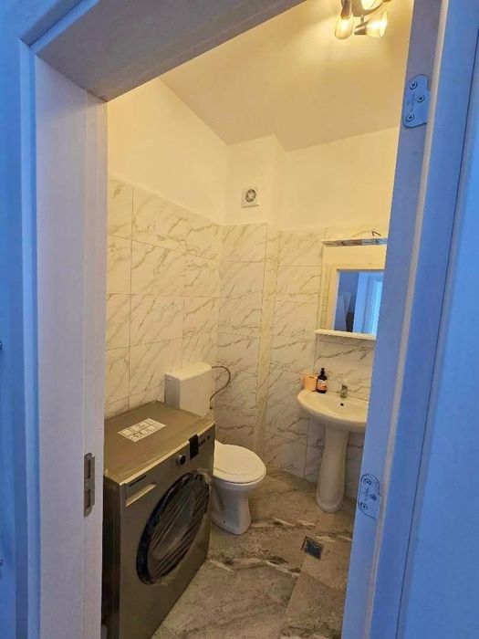 Proprietar, ofer spre inchiriere!