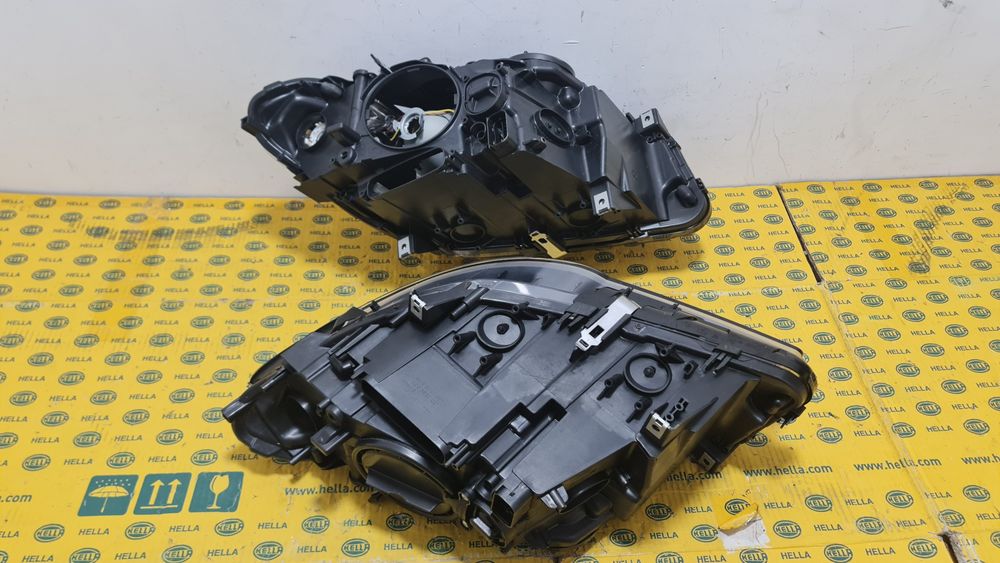 Far faruri halogen BMW 5 f10 f11 7203241