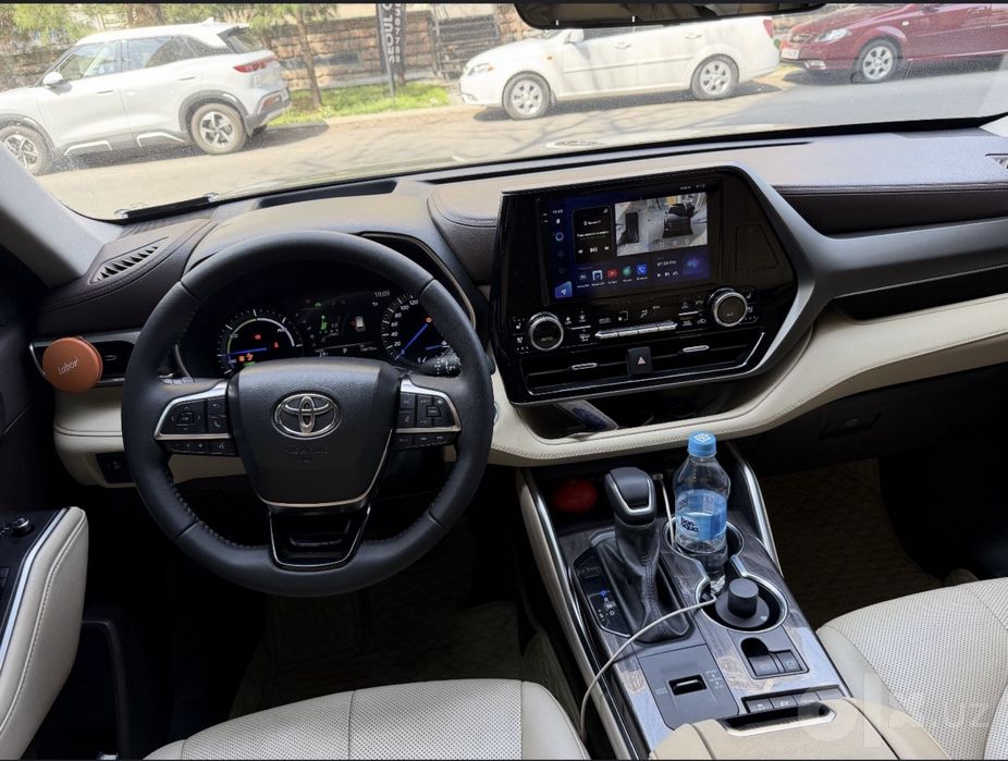 Toyota Highlander Hybrid Limited