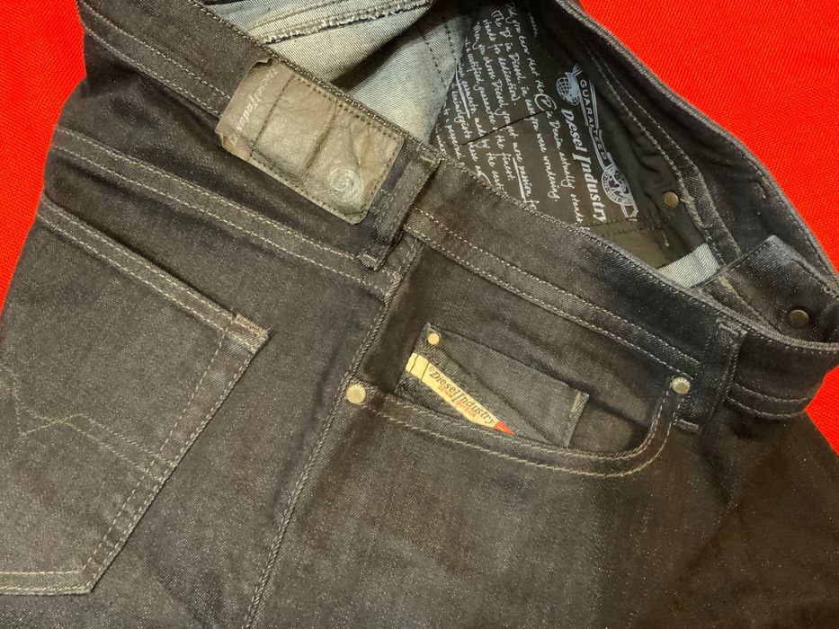 Diesel-оригинални дънки 32-33 разме