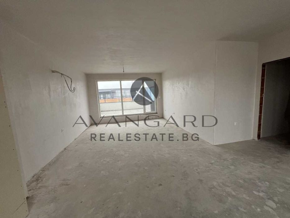 Продава се Тристаен апартамент в Пловдив, Остромила - 174 кв.м за 892 €/кв.м - Снимка #3