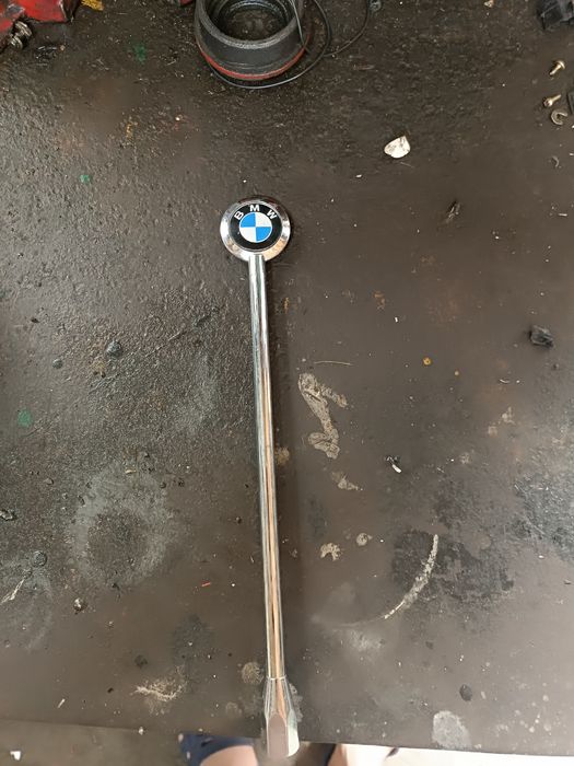 продам книгу и флакшток