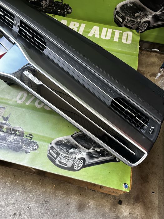 Ornament , trim planșă  bord Audi A6 C8