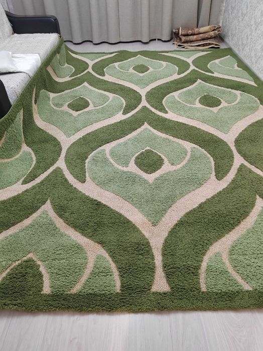 Ковер для гостиной комнаты