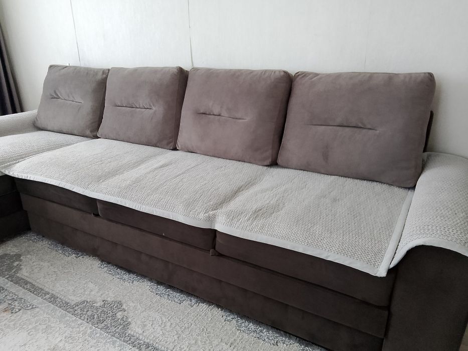Продам диван угловой
