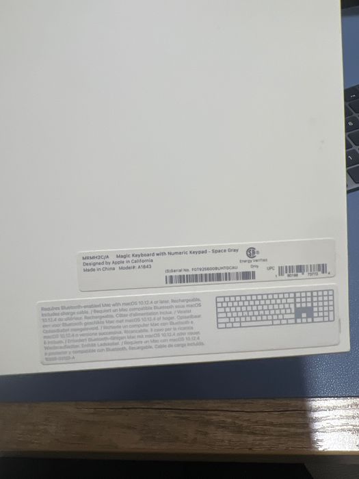 Apple Magic Keyboard va Apple Magic Mouse